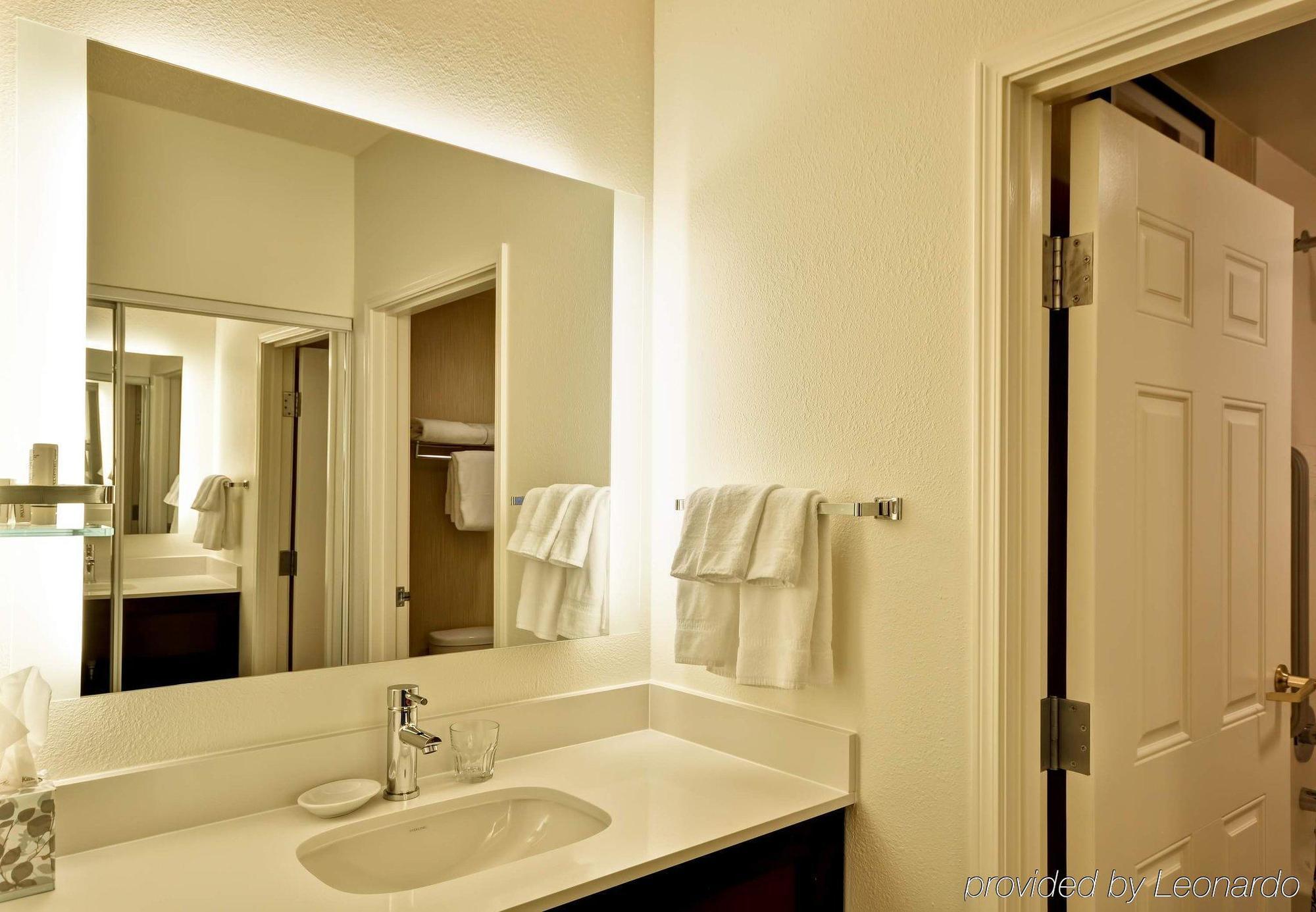 South Hamburg Place 3* Lexington